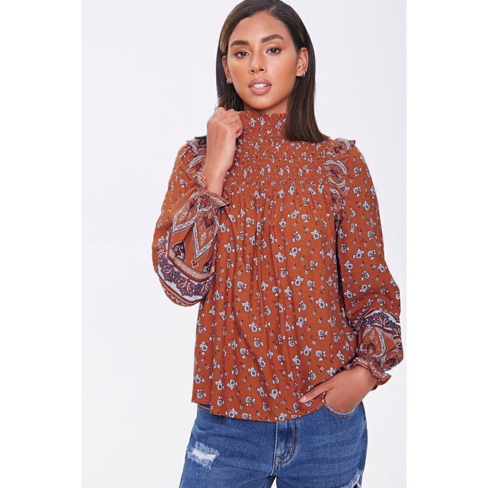 Forever 21 Smocked Ornate Print Top Long Sleeve Size Small NEW